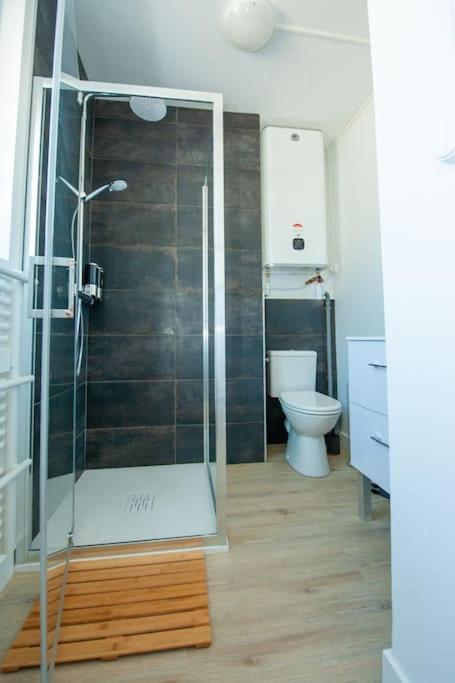 Appartement Proche Gare Routiere Fougères Exterior foto